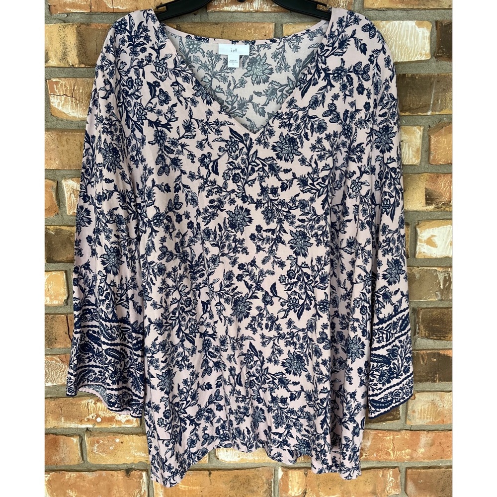 J. Jill Women’s Navy and Pink Floral Print V-Neck Long Sleeve Top Large